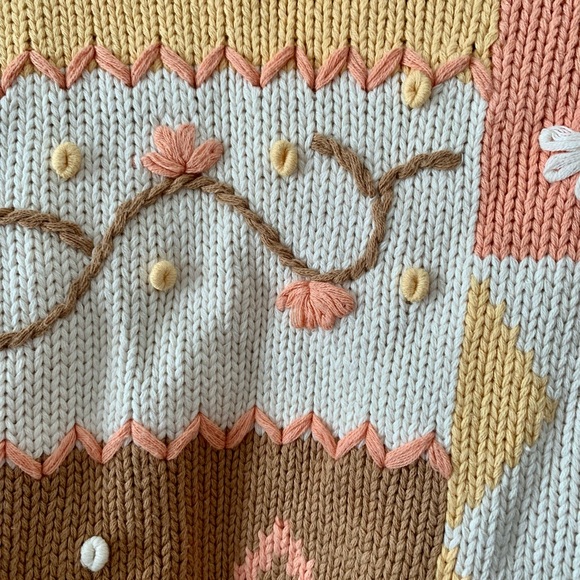 NWT Vintage Liz Claiborne yellow, cream, & peach 100% Cotton sweater. M petite. - Picture 4 of 5